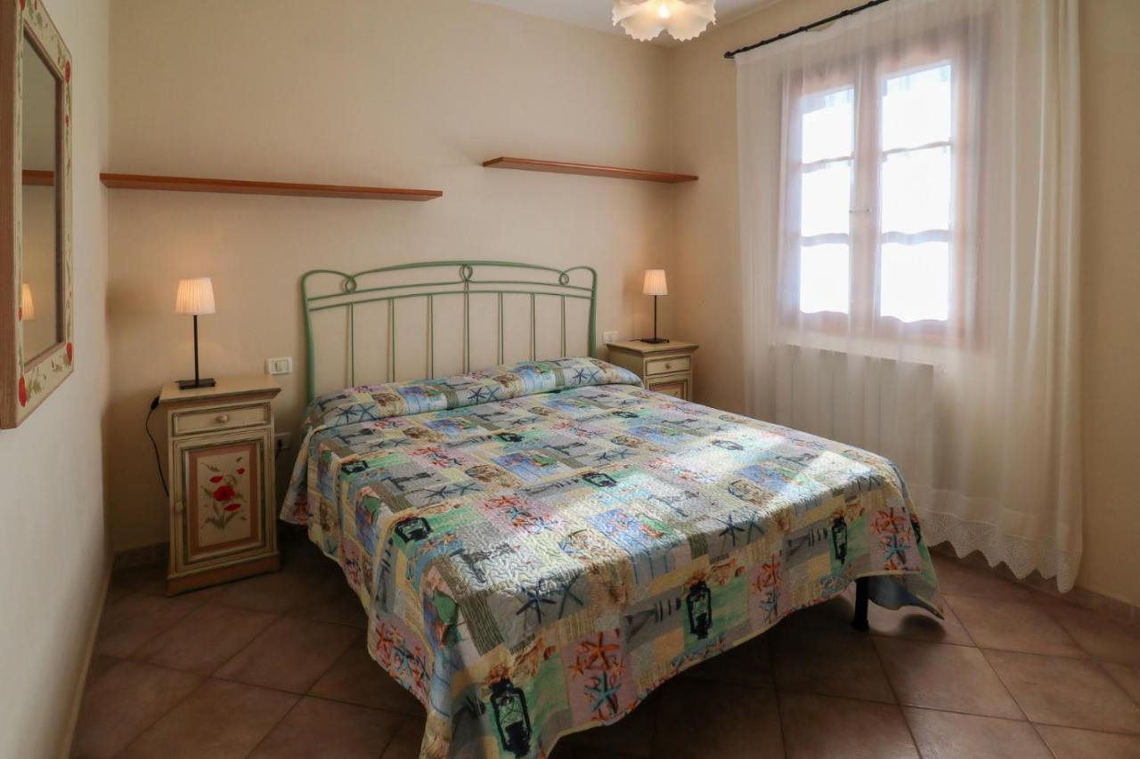 Villa Moira Capoliveri  Eksteriør billede